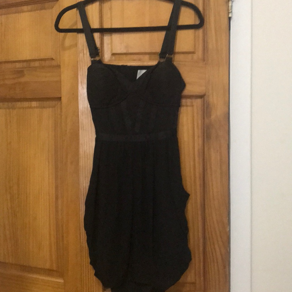 Short black  Madison Marcus silk dress